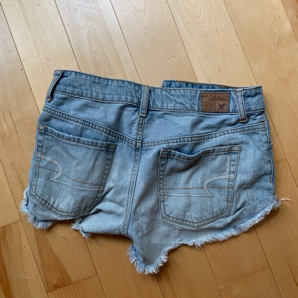 Denim shorts - Picture 2 of 2